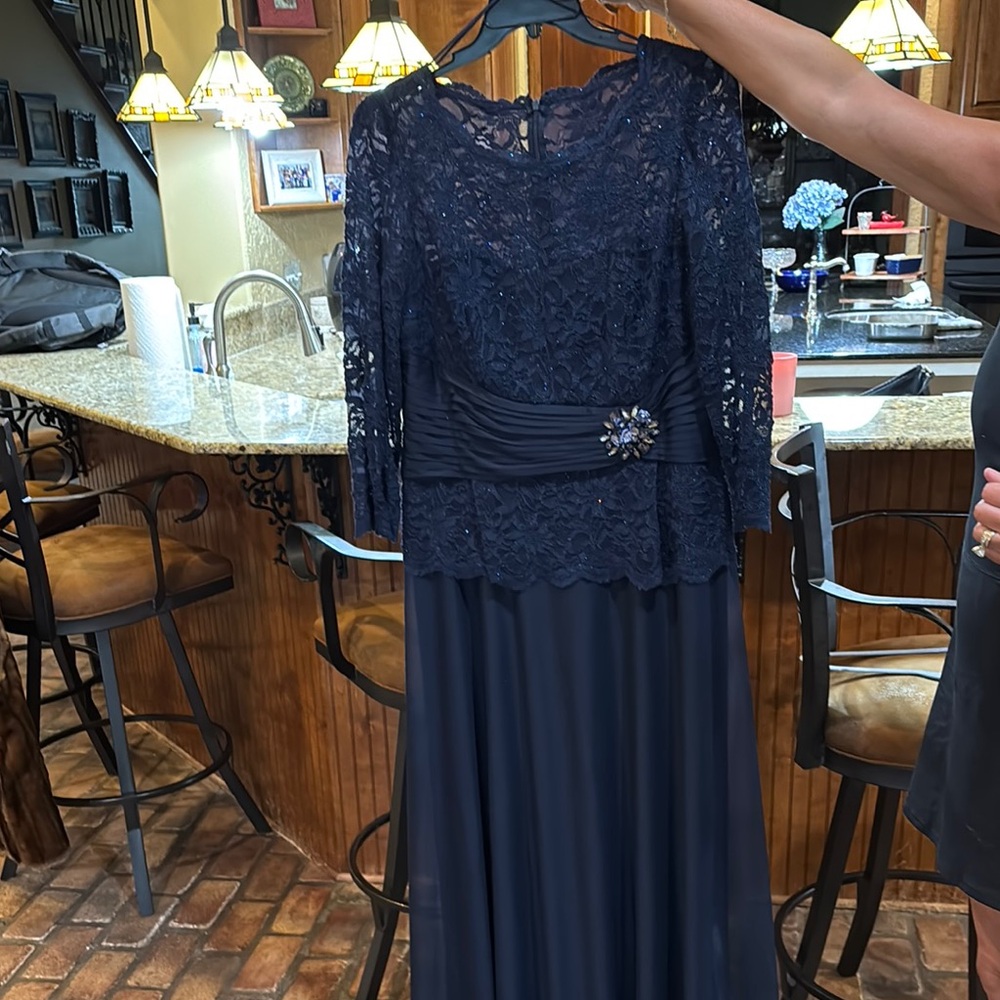 Cachet Black Dress